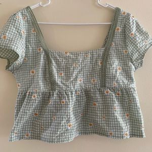 Kitiona Women’s Top Size L